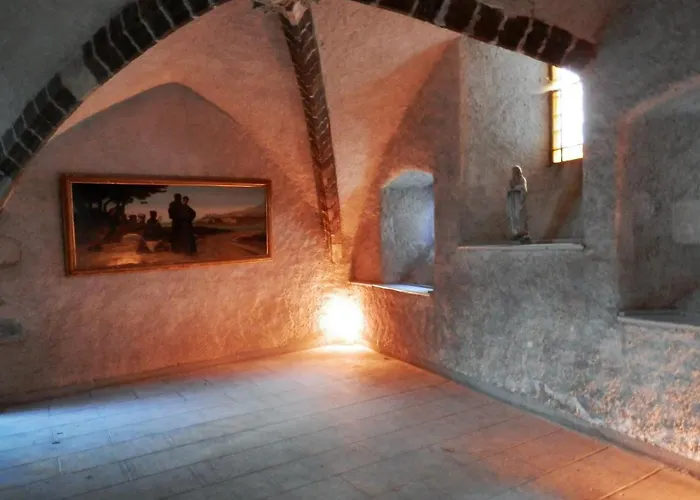 Chambres d'hôtes La Prévôté - Ancien couvent contre la Cathédrale